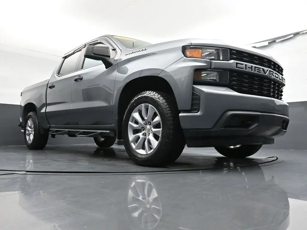 2020 Chevrolet Silverado 1500 Custom photo 33