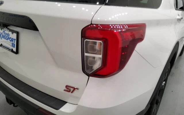 2023 Ford Explorer ST - Photo 6