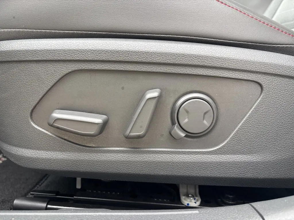 2023 Hyundai Sonata SEL Convenience N Line photo 25