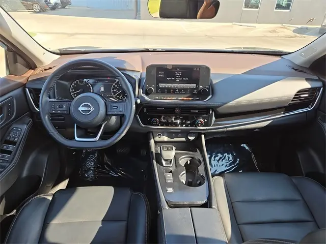 2023 Nissan Rogue SL photo 12