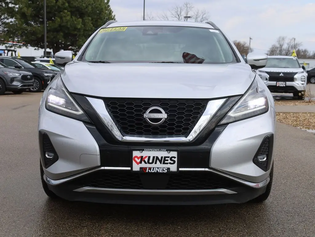 Used 2023 Nissan Murano SV with VIN 5N1AZ2BS2PC124330 for sale in Madison, WI
