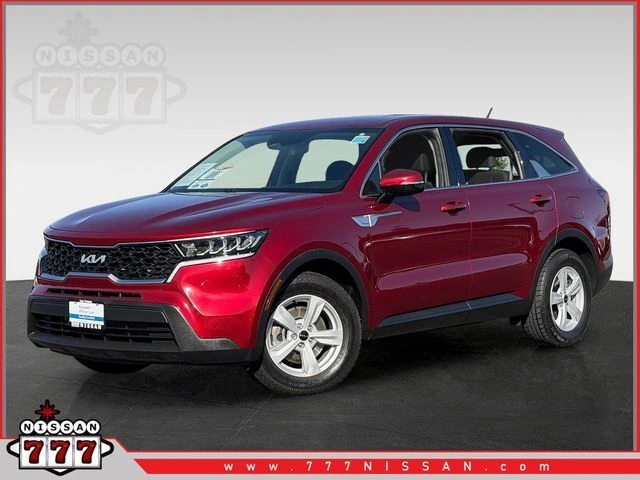2023 Kia Sorento LX AT's photo