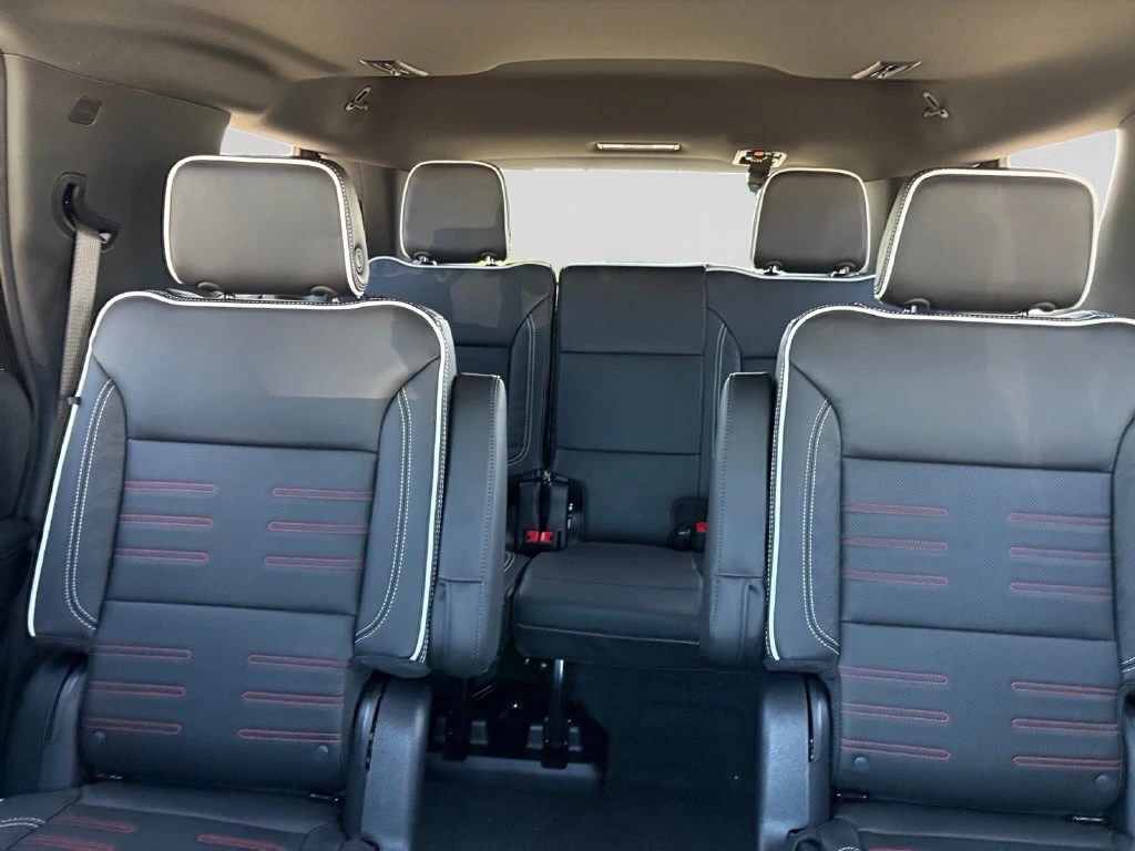 2026 GMC Yukon AT4 Ultimate - Photo 35