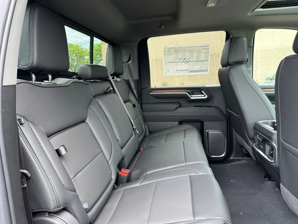 2026 GMC Sierra 3500HD Denali - Photo 50