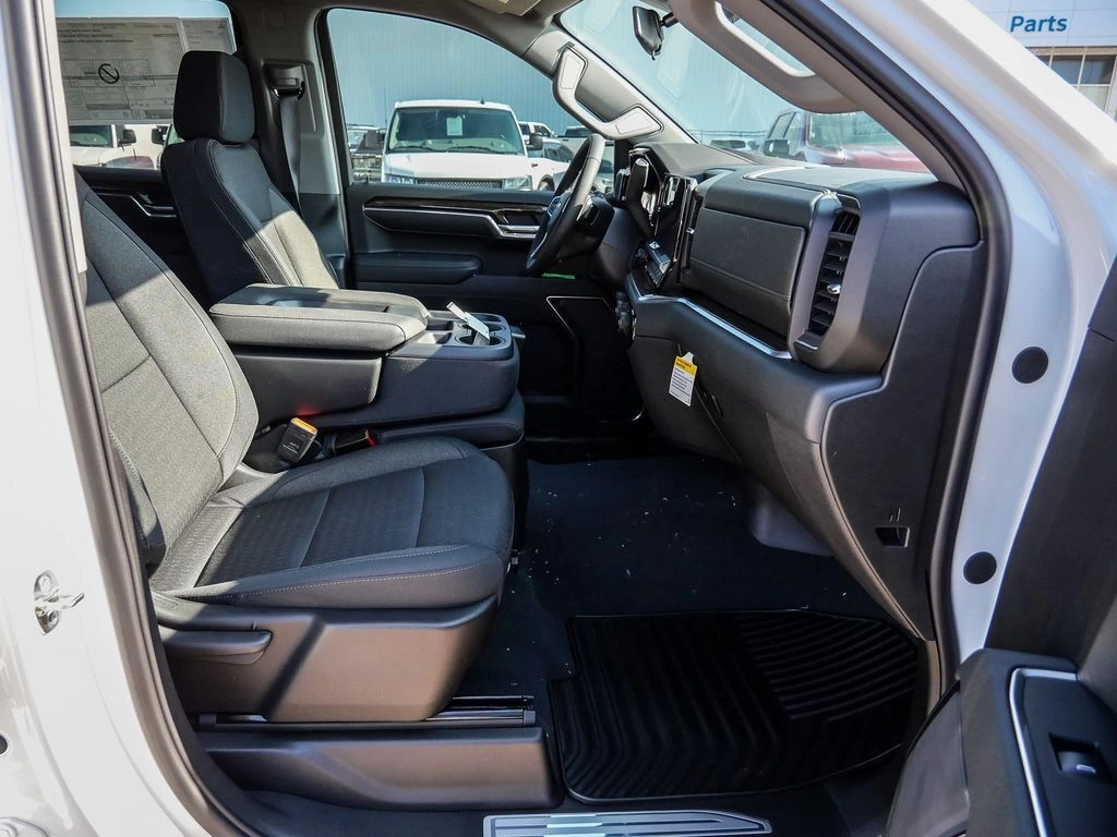 2026 Chevrolet Silverado 1500 LT - Photo 15