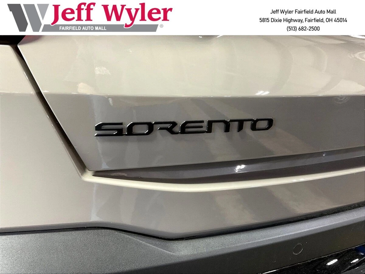 2026 Kia Sorento X-Line SX Prestige - Photo 13