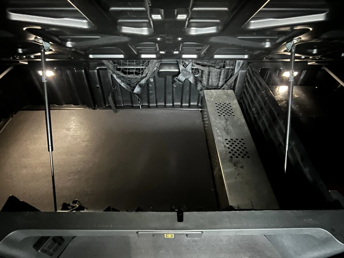 2022 Freightliner Cascadia - image 25