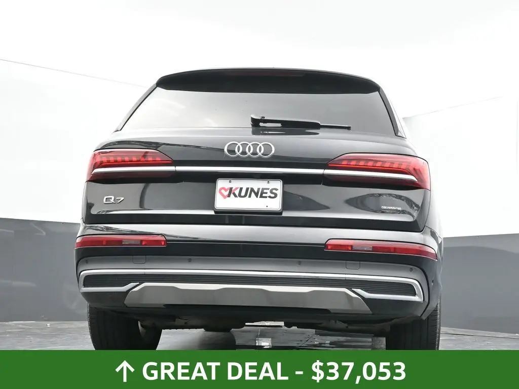 2024 Audi Q7 45 Premium Plus photo 22