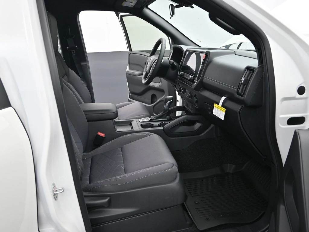 2026 Nissan Frontier SV - Photo 16