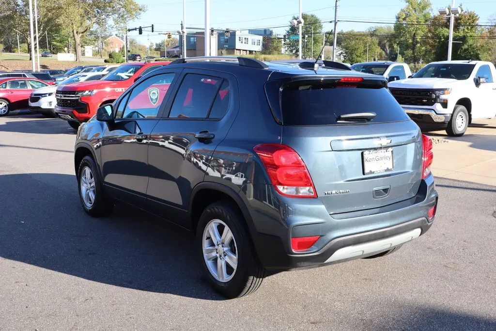 2022 Chevrolet Trax LT photo 26