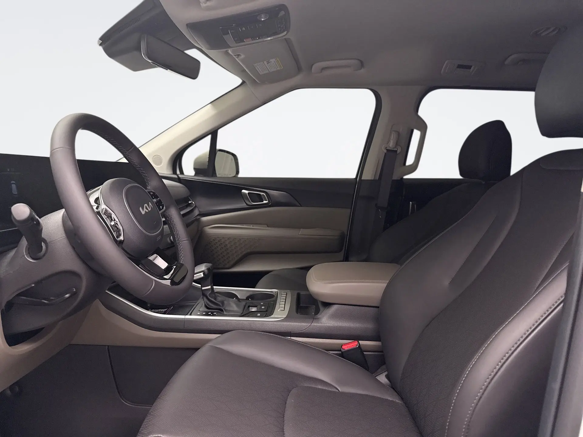 2025 Kia Carnival LXS photo 9