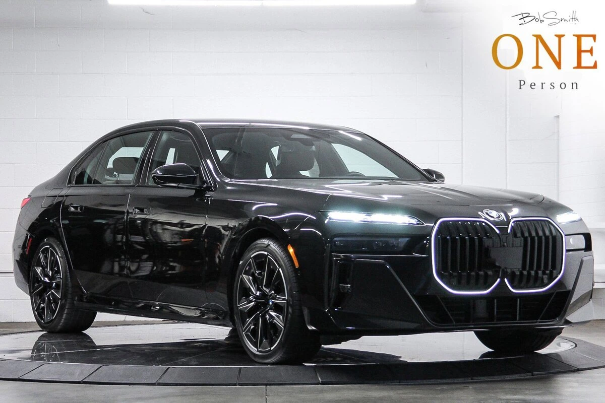 2024 BMW 7 Series 760i xDrive's photo