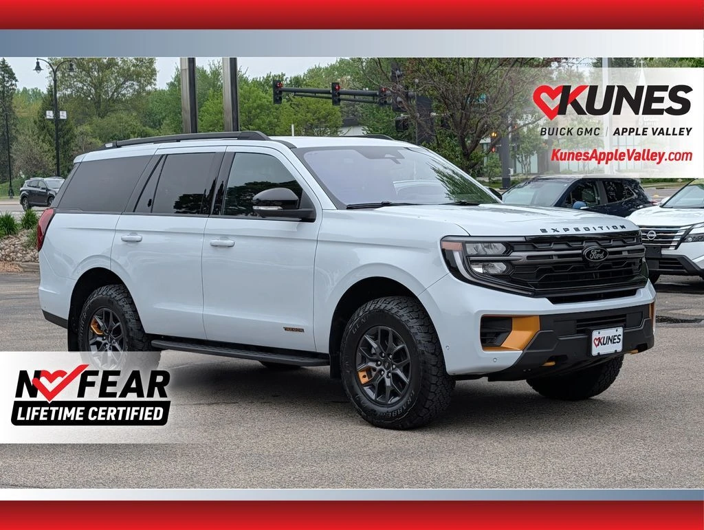 2025 Ford Expedition Tremor 4x4's photo