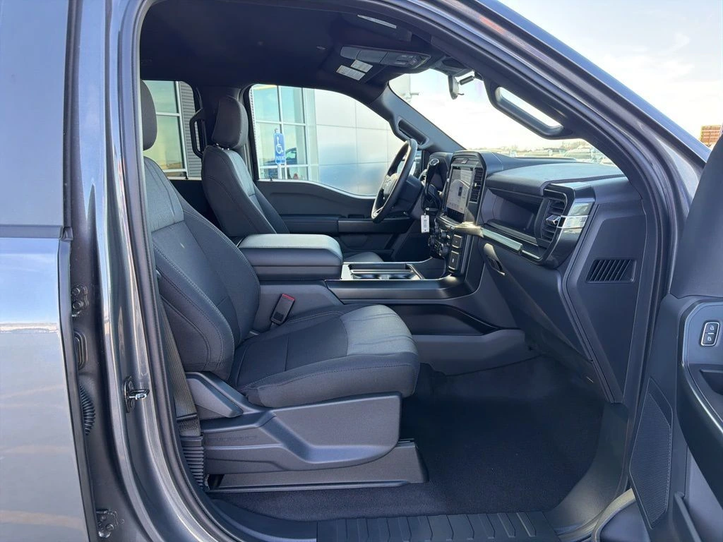 2026 Ford F-150 STX - Photo 24
