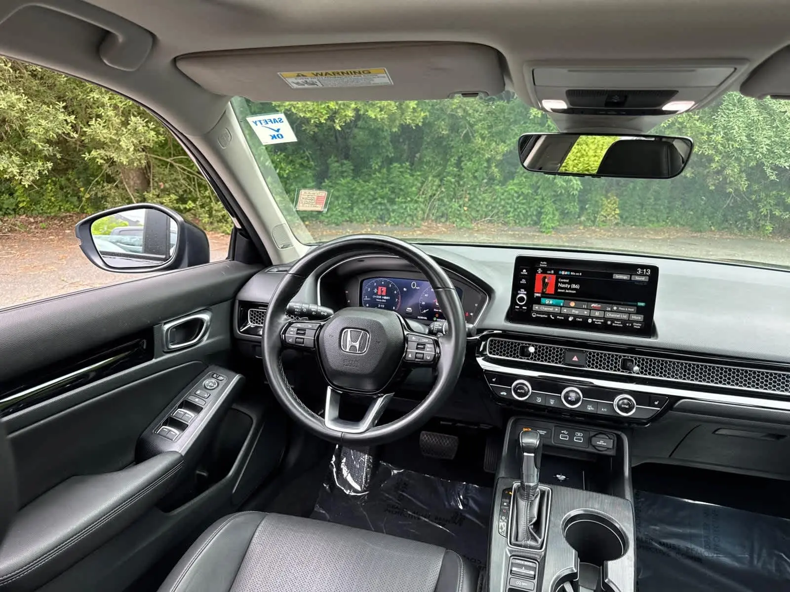 2023 Honda Civic Touring photo 31