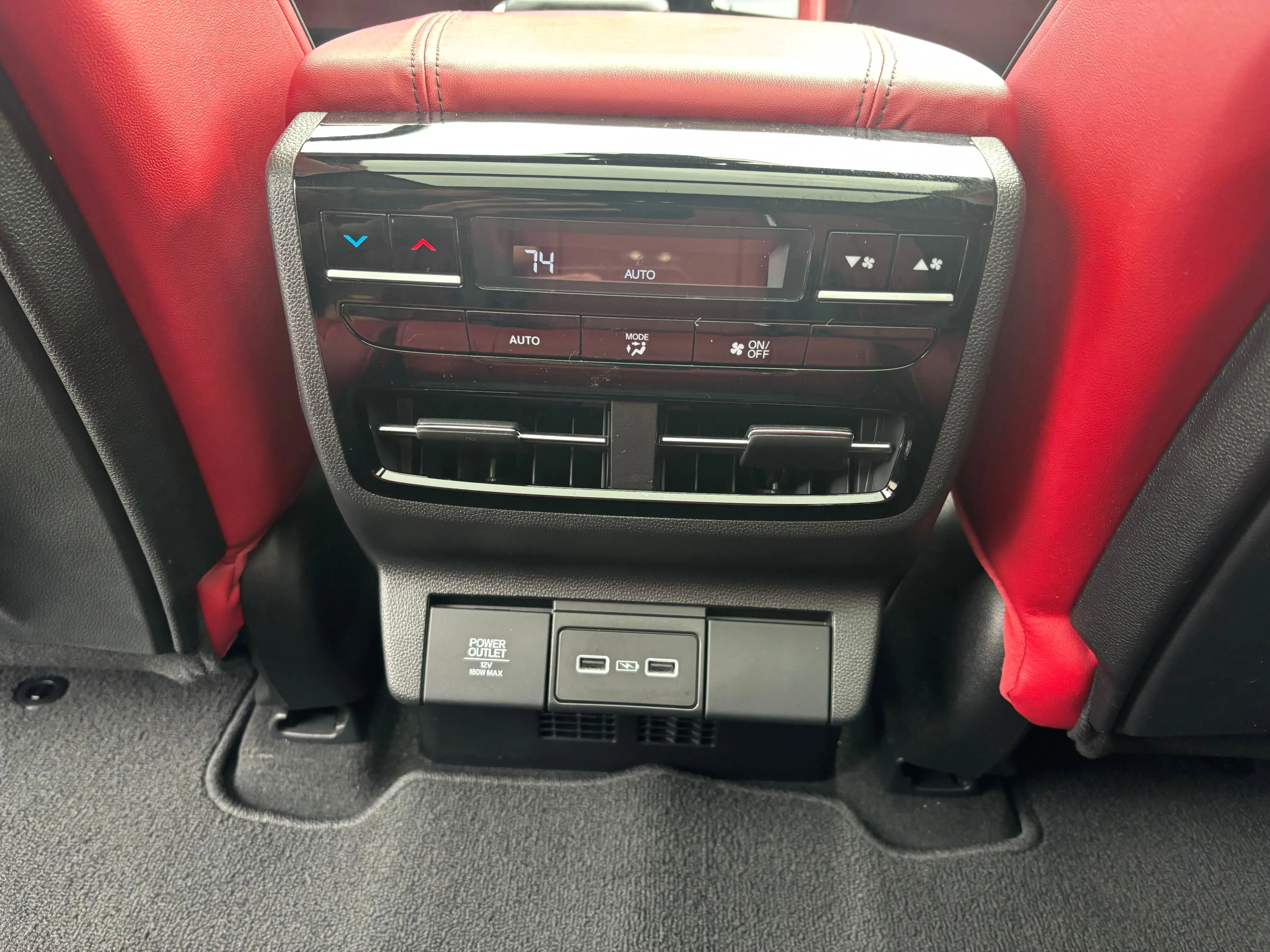 2022 Acura MDX SH-AWD A-Spec photo 4