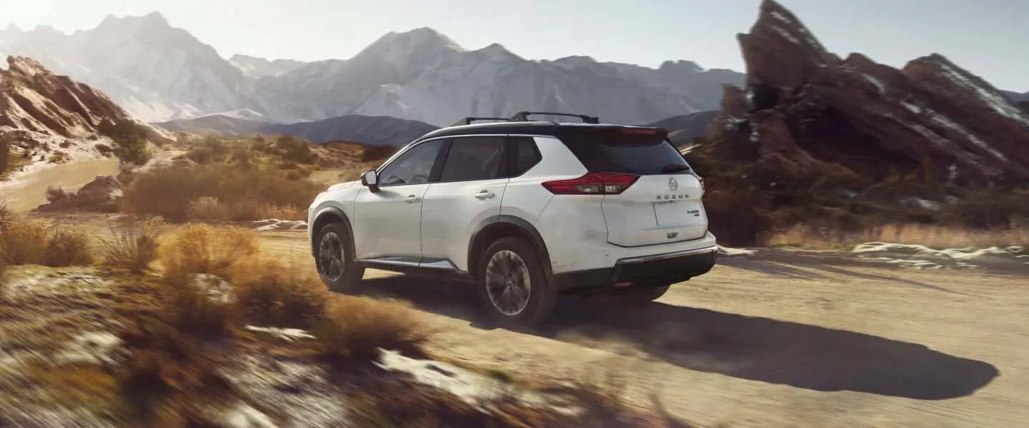 2025 Nissan Rogue image 3