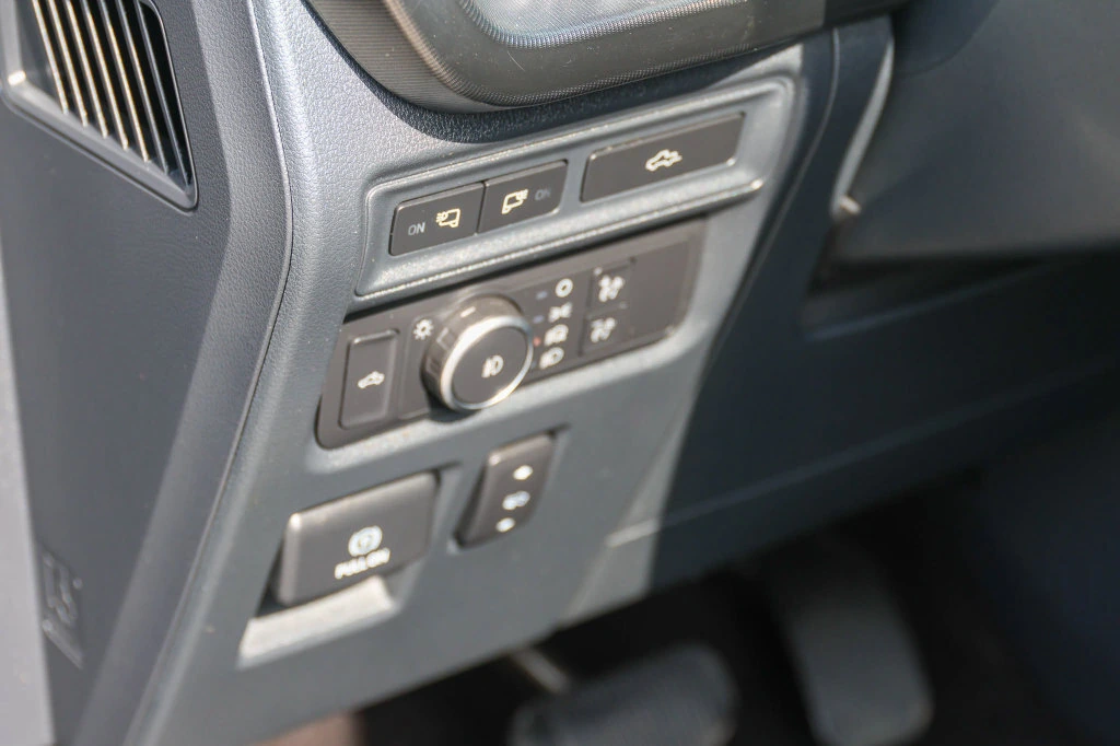 2021 Ford F-150 Platinum - Photo 13