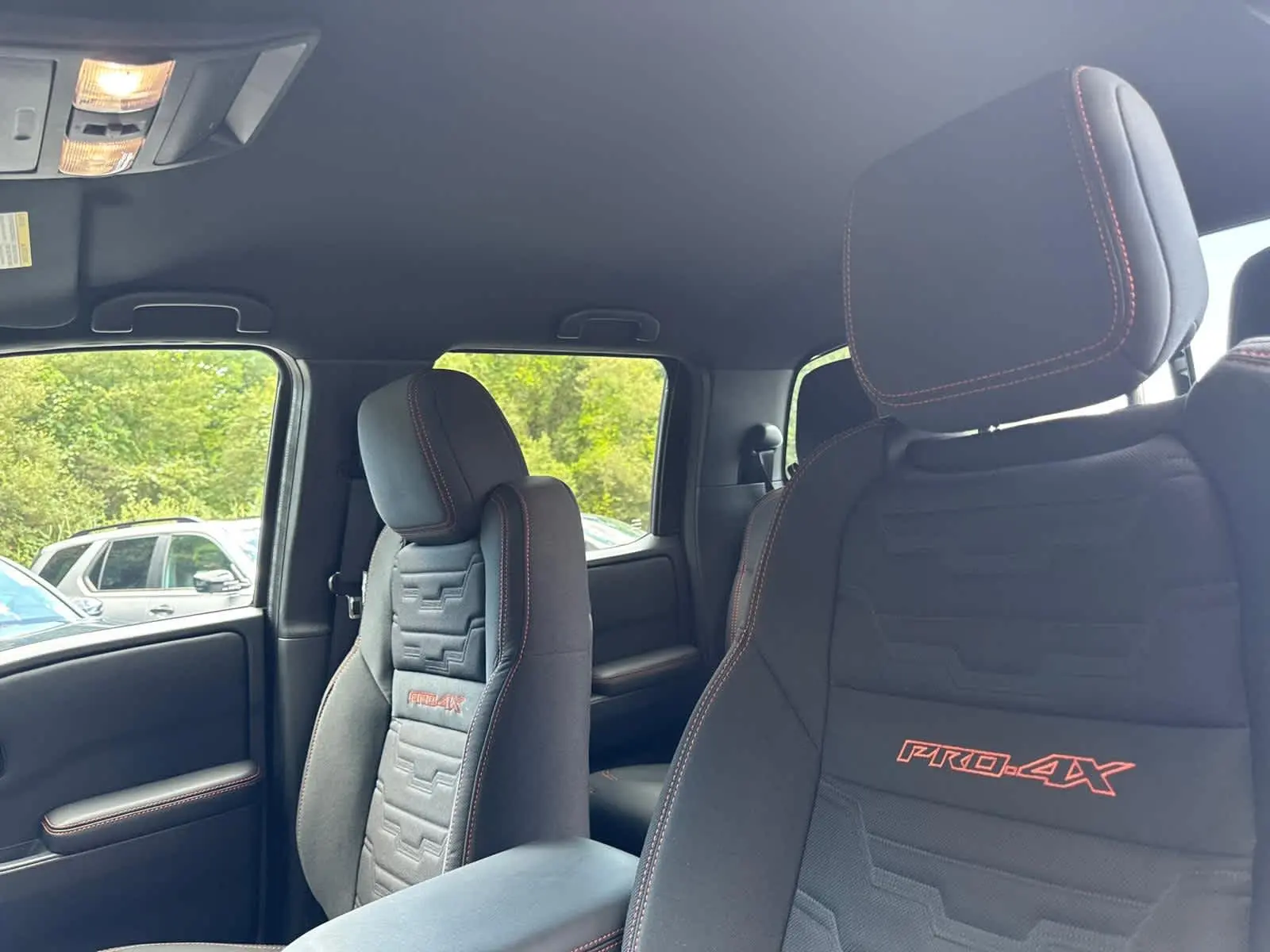 2023 Nissan Frontier PRO-4X photo 14