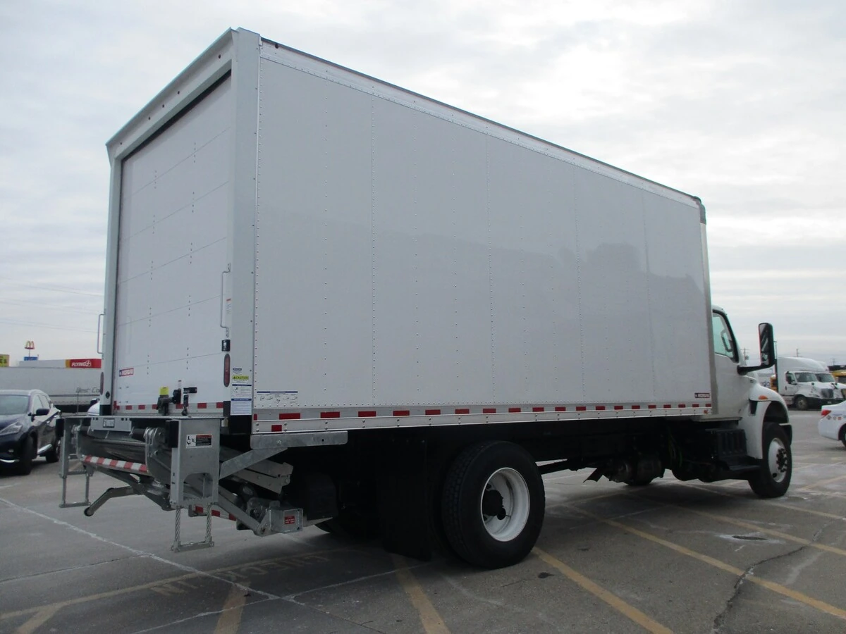 2025 International HV in Altoona, IA — photo 5