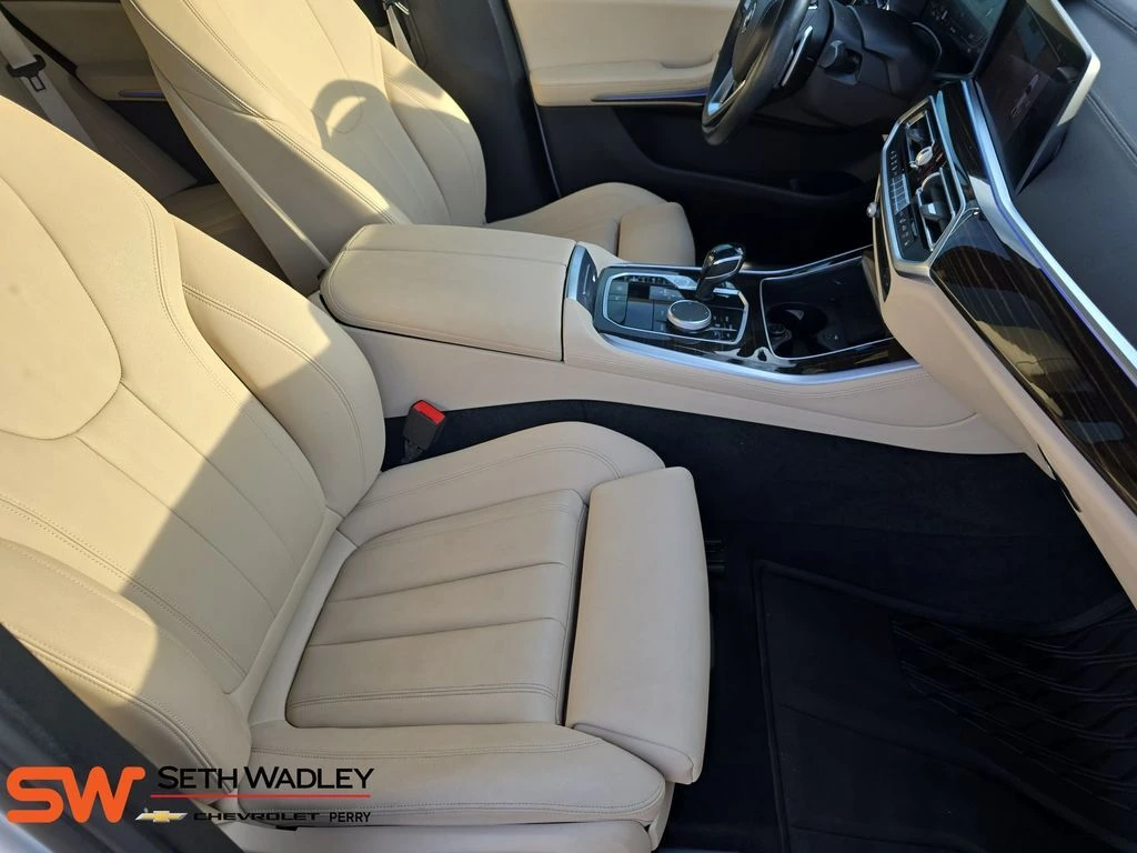 2020 BMW X5 40i - Photo 10