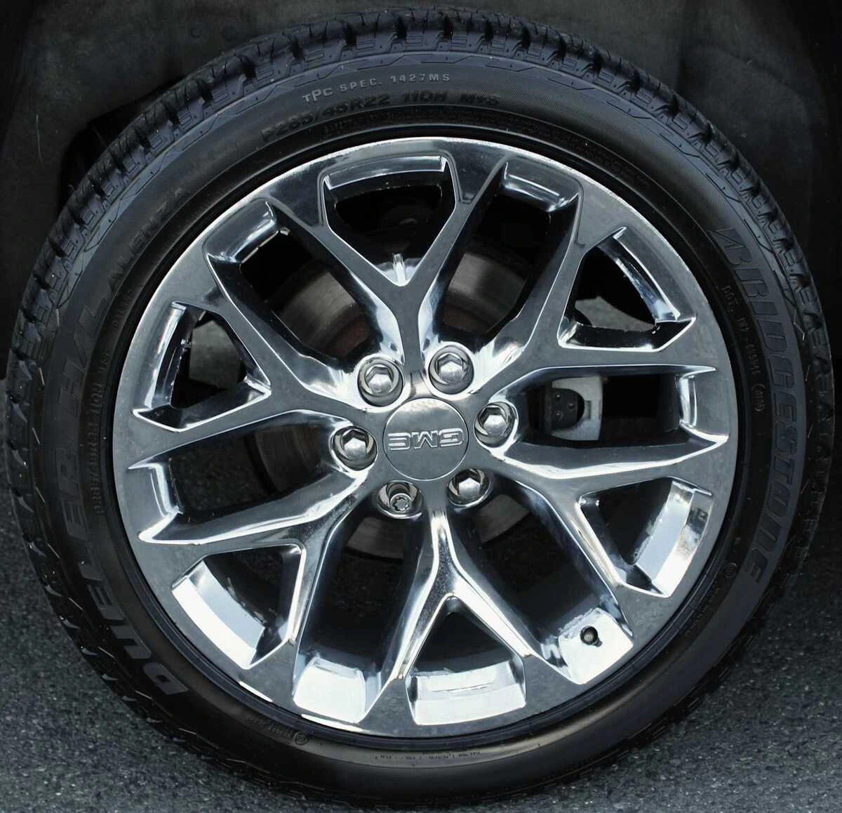 2020 GMC Yukon Denali - Photo 11