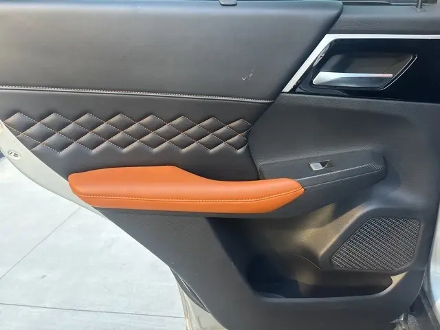2022 Mitsubishi Outlander SEL GT photo 16