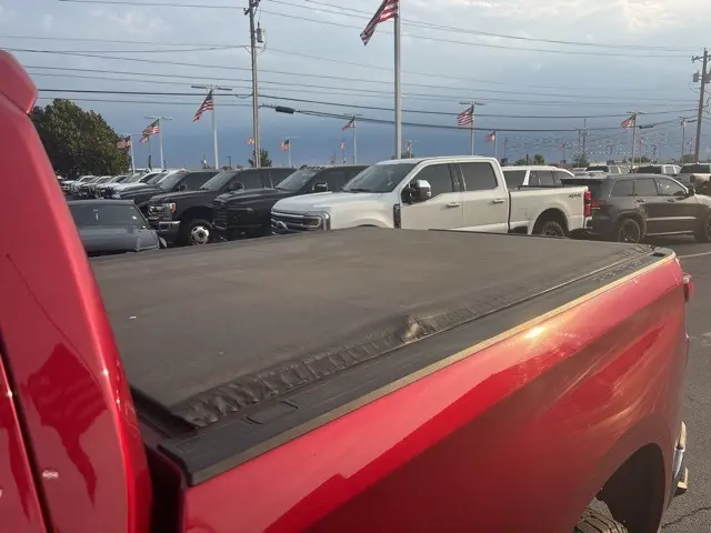 2021 Chevrolet Silverado 1500 LT photo 10