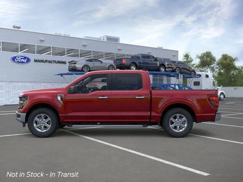 2025 Ford F-150 XLT photo 3