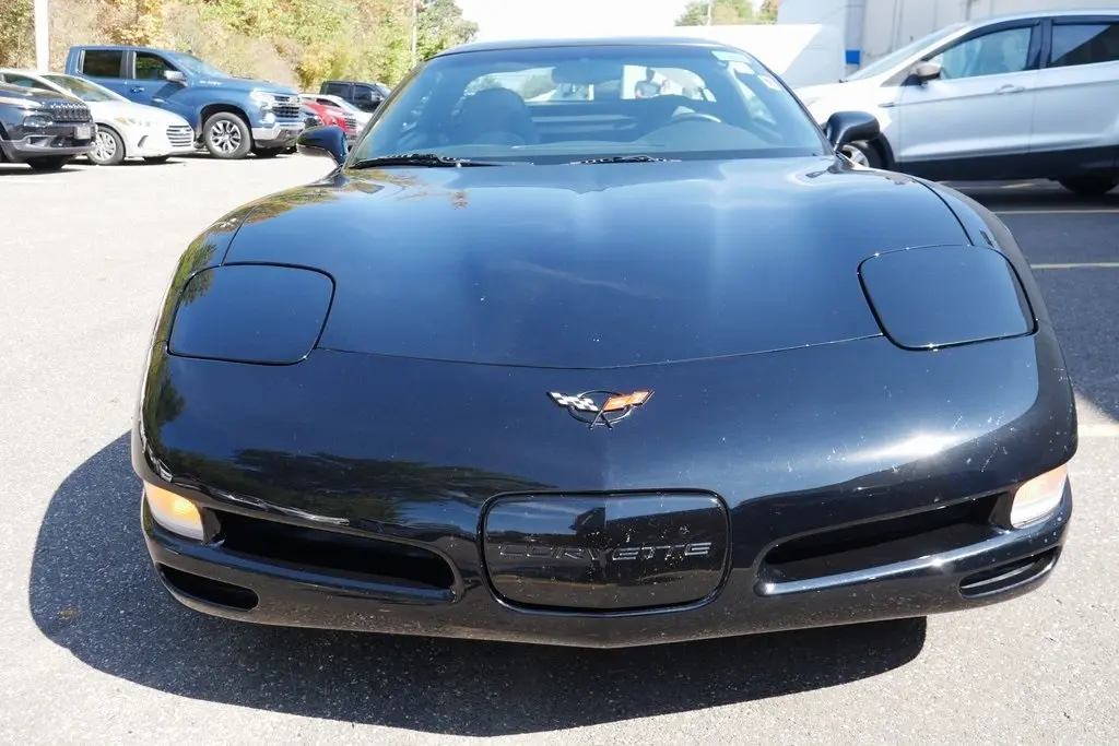 1997 Chevrolet Corvette Base photo 2