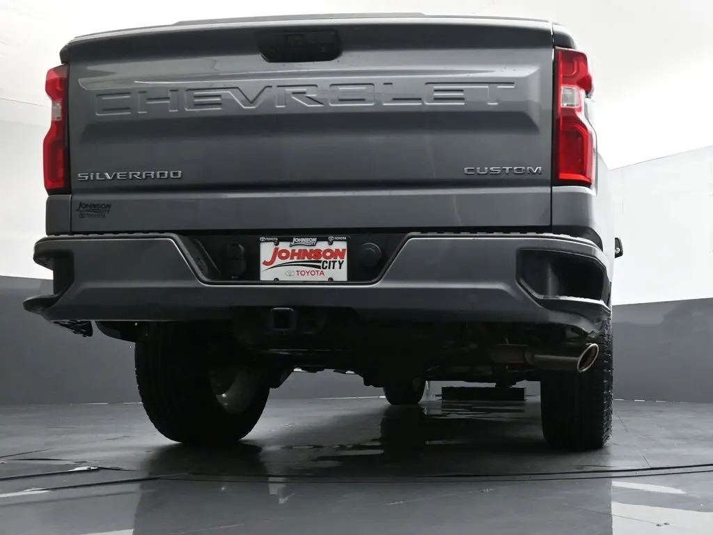 2020 Chevrolet Silverado 1500 Custom photo 38