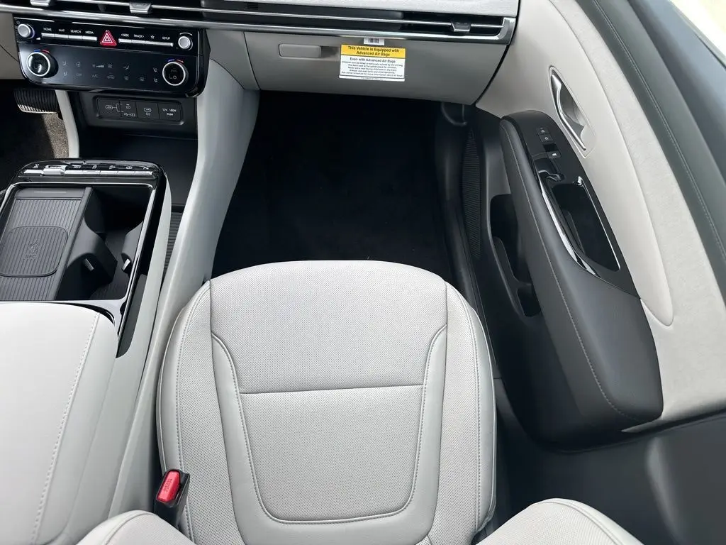 2026 Hyundai Tucson Limited photo 23