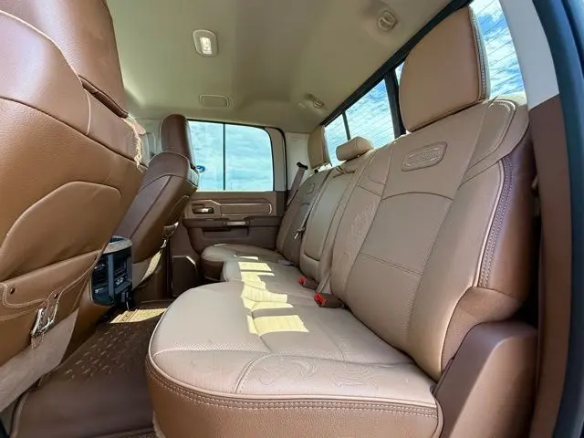 2024 Ram 3500 Laramie Longhorn photo 17
