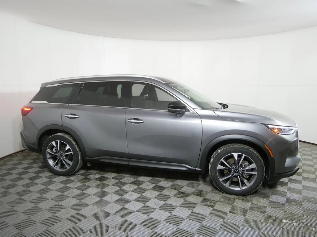 Used 2024 INFINITI QX60 LUXE with VIN 5N1DL1FS7RC332354 for sale in Golden Valley, Minnesota