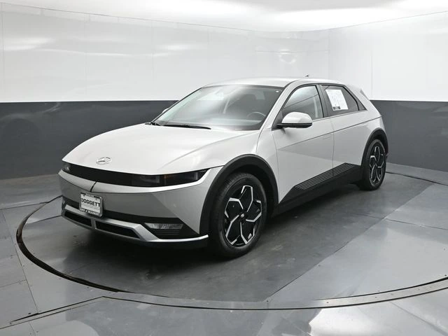 2024 Hyundai Ioniq 5 SEL AWD's photo