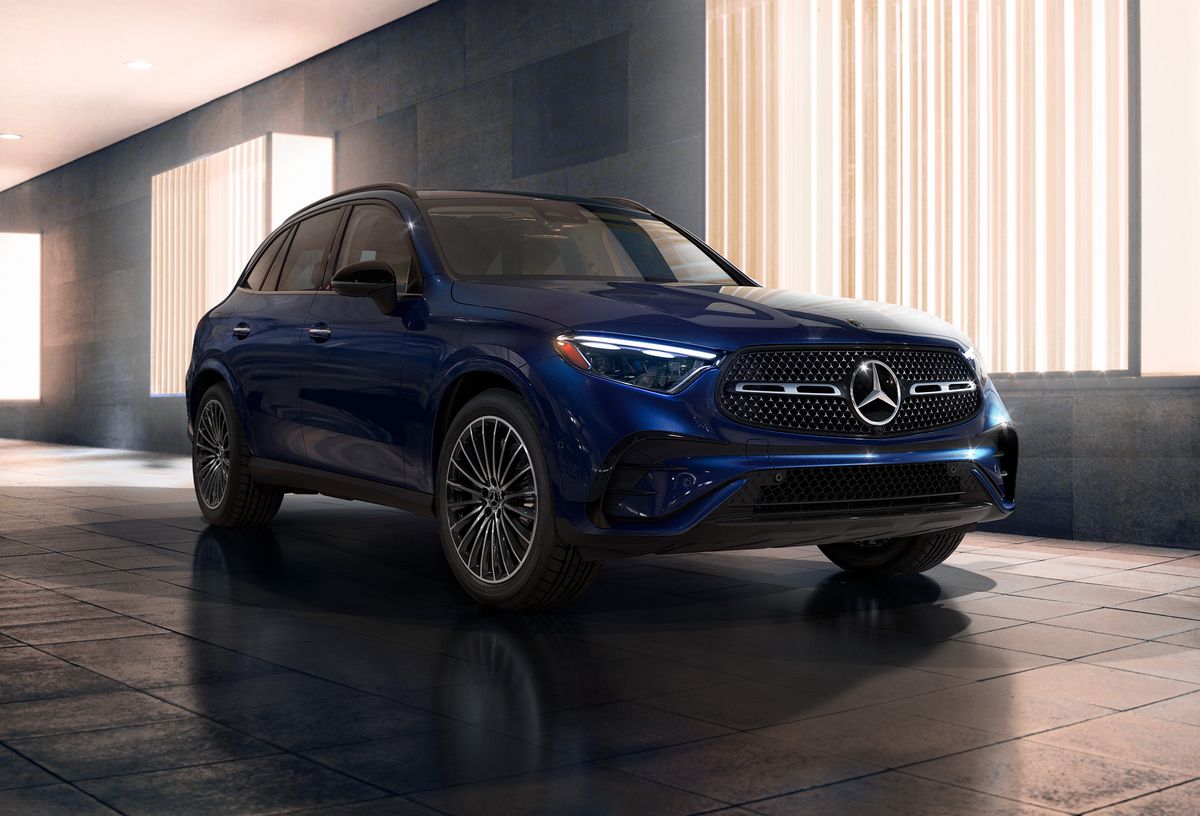 2026 Mercedes-Benz GLC 300 exterior with illuminated grille