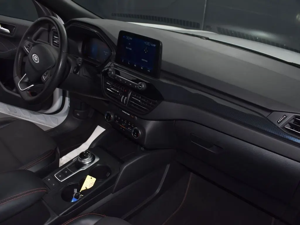 2023 Ford Escape ST-Line photo 29