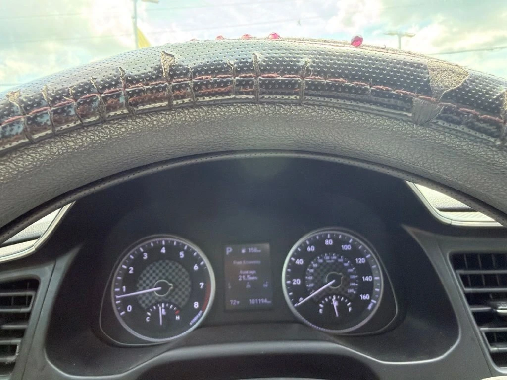 2020 Hyundai Elantra SEL - Photo 16