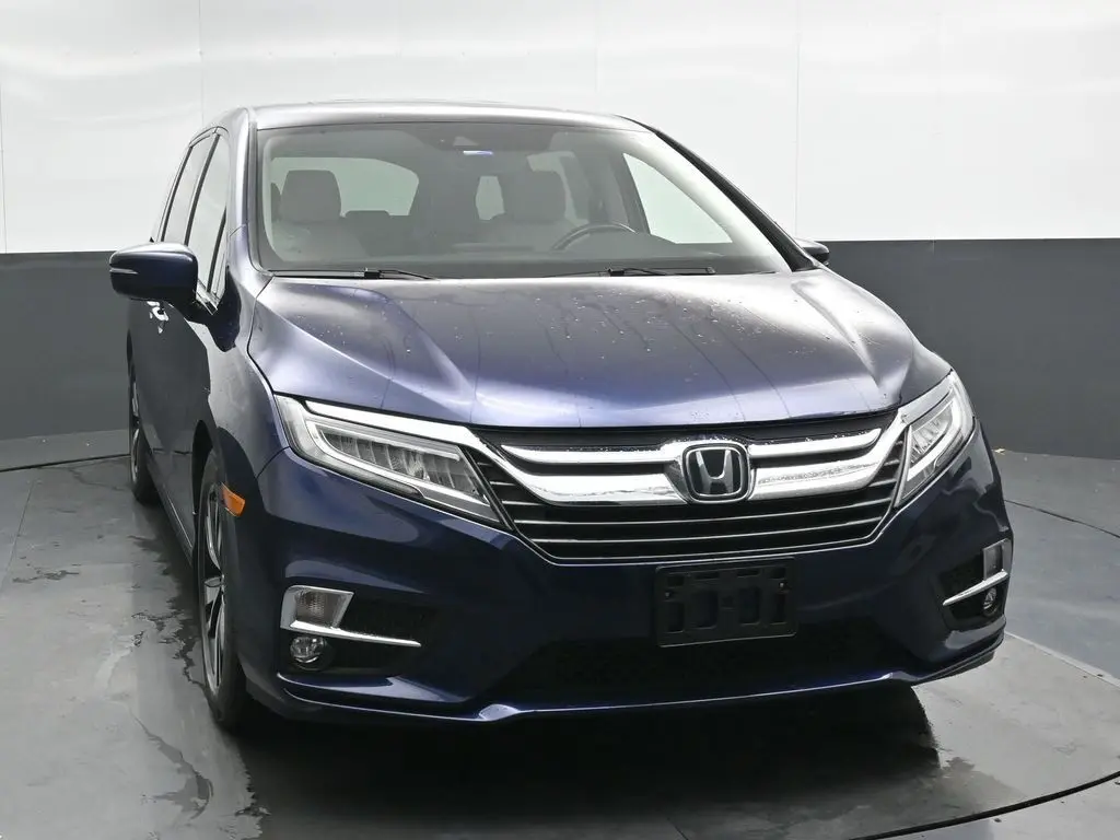 2019 Honda Odyssey Elite photo 3