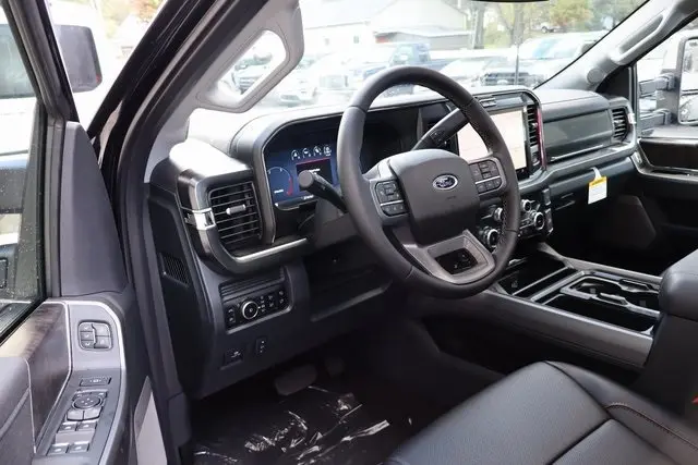 2026 Ford F-350 photo 4
