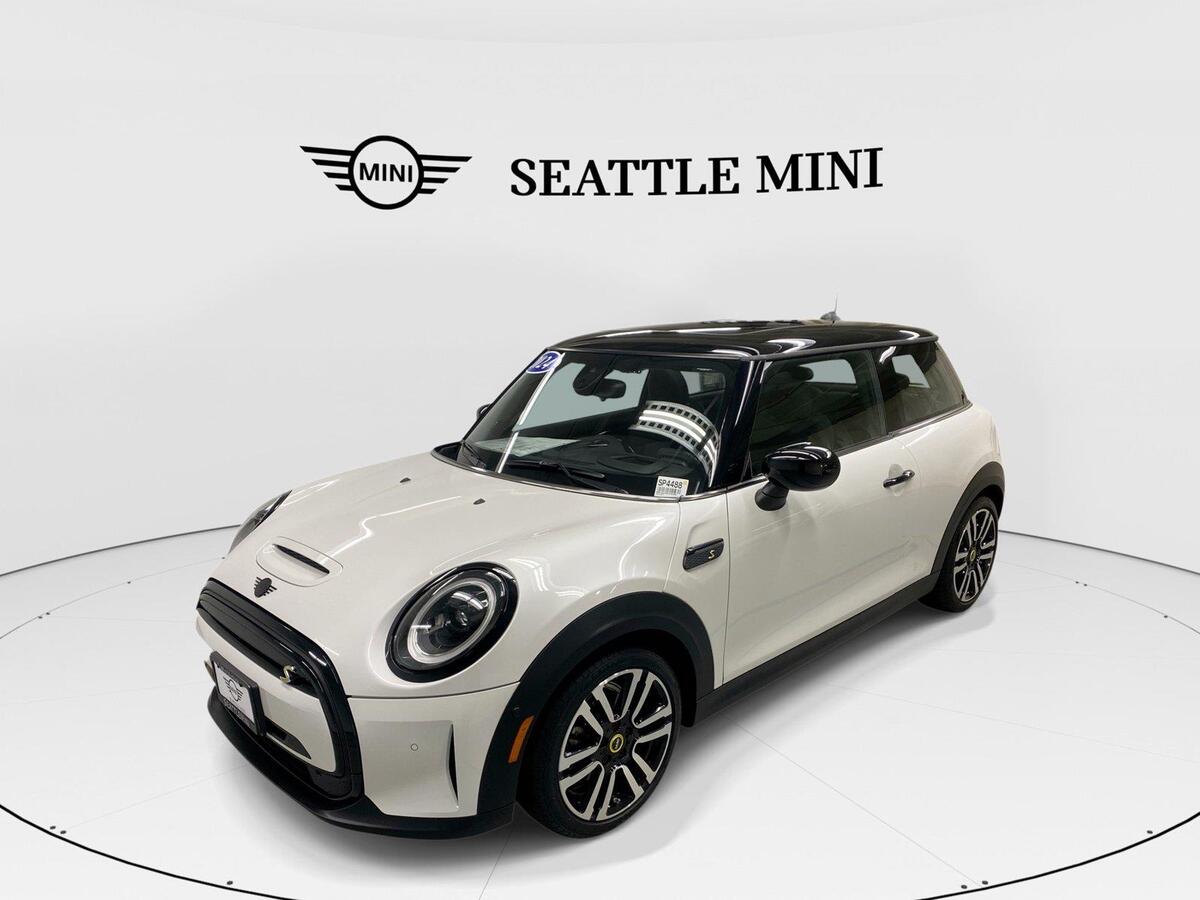 2024 Mini Hardtop 2 Door Cooper SE