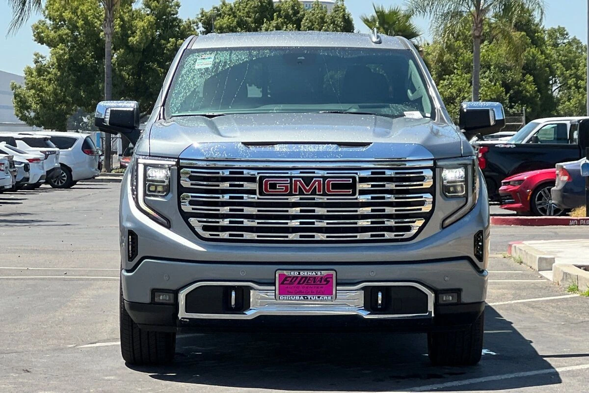 2026 GMC Sierra 1500 Denali - Photo 10