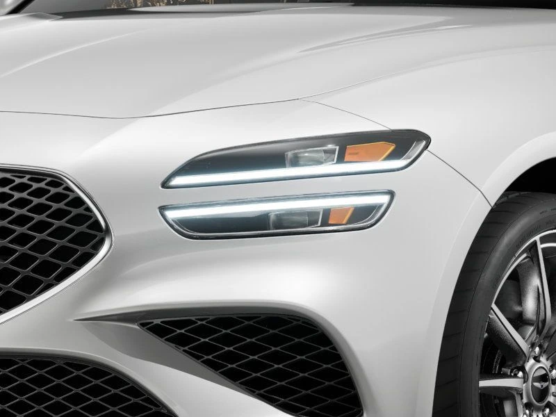 2026 GENESIS G70 Standard - Photo 9
