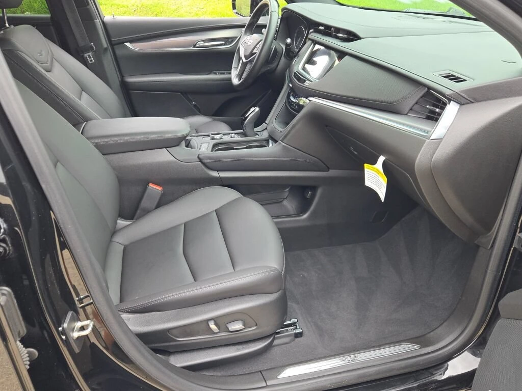 2023 Cadillac XT5 Luxury - Photo 8