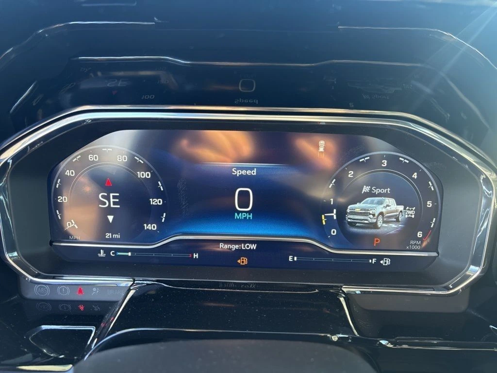 2025 Chevrolet Silverado 1500 RST - Photo 17