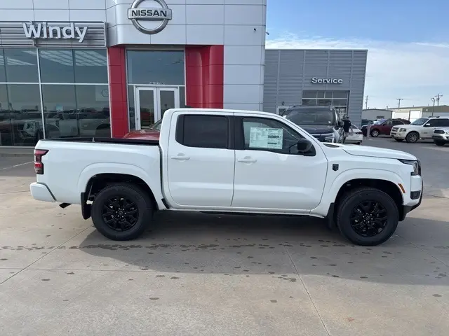 2026 Nissan Frontier SV photo 9