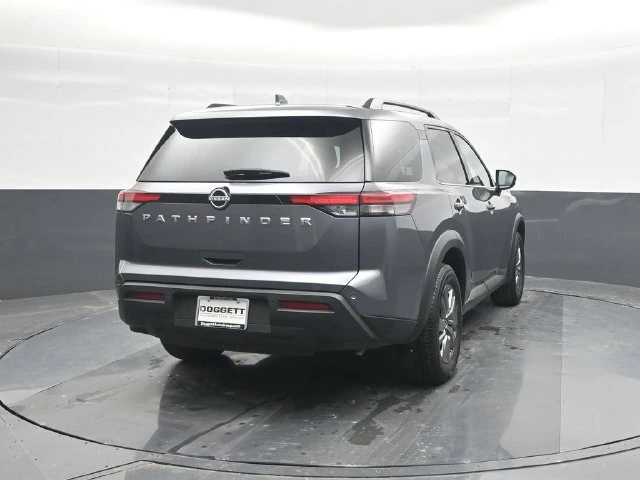 2025 Nissan Pathfinder SV - Photo 24
