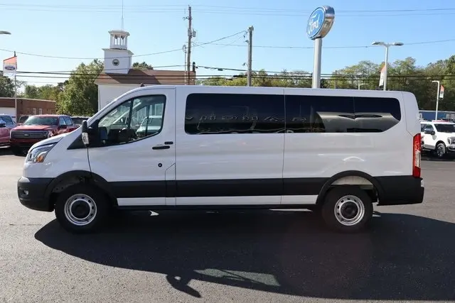 2025 Ford Transit photo 14