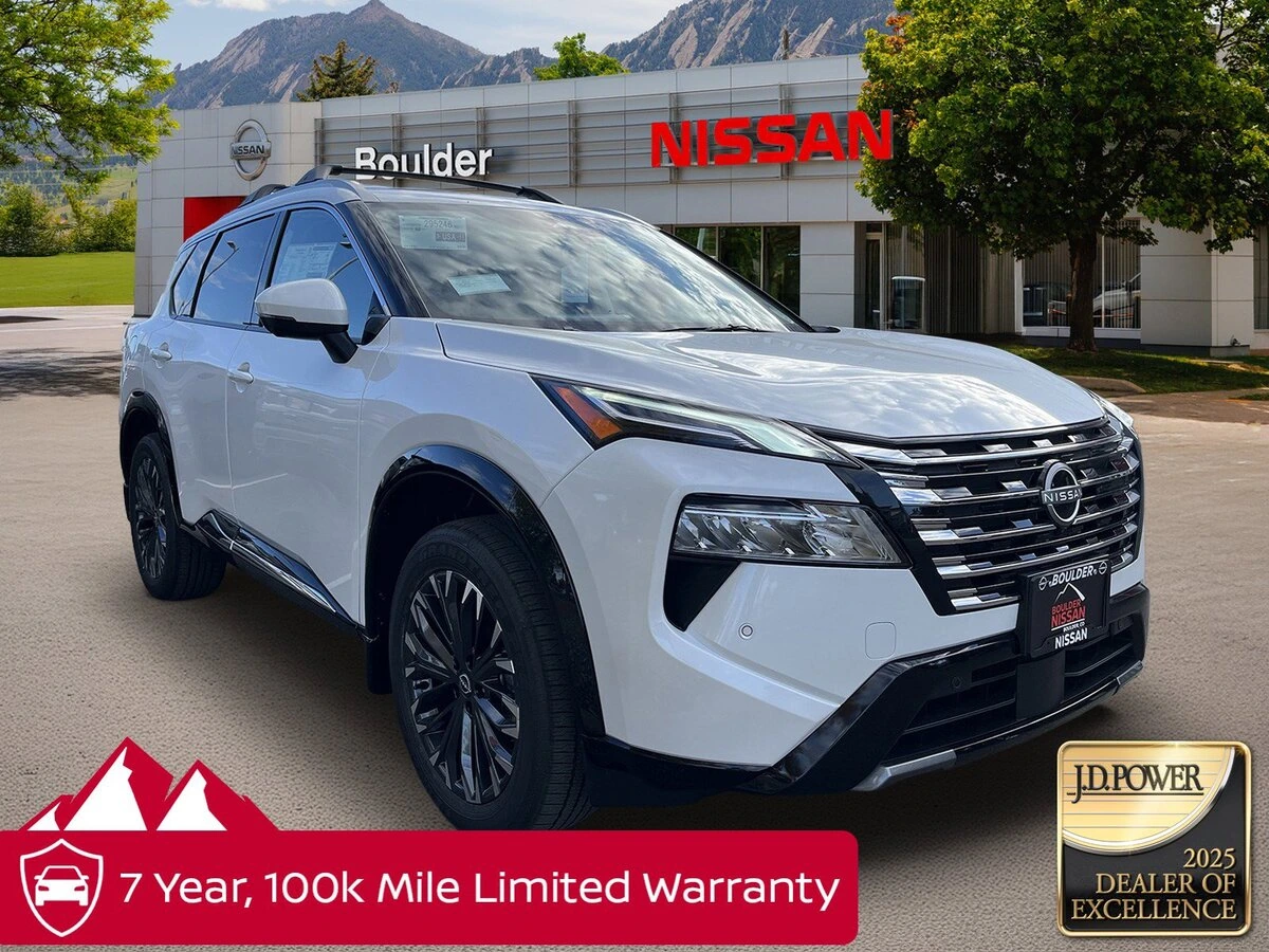 2026 Nissan Rogue Platinum's photo