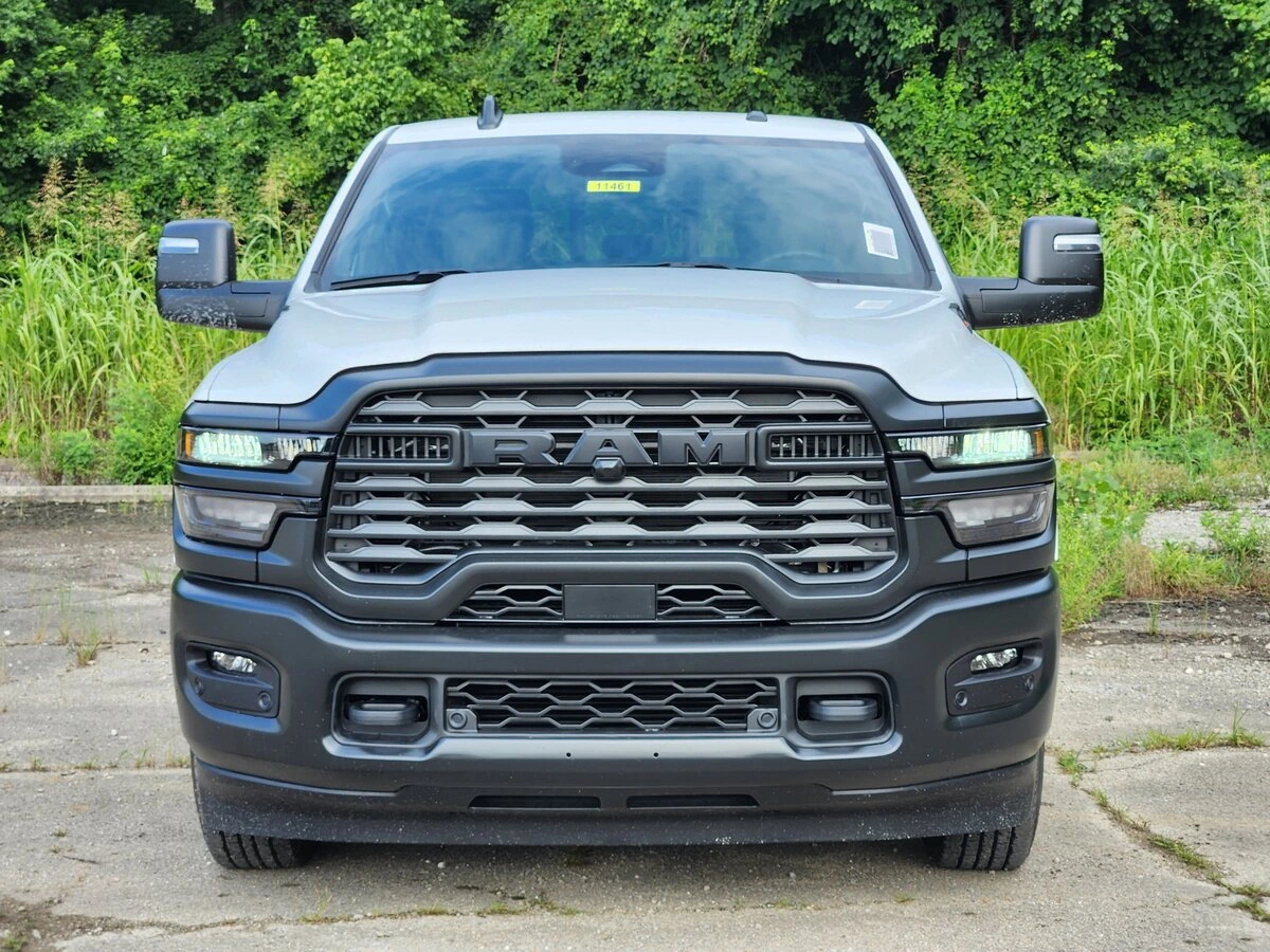 2025 RAM 2500 Tradesman - Photo 14